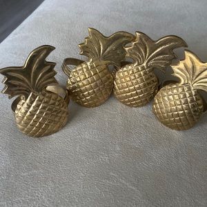 metal pineapple 🍍  napkin ring 4 set